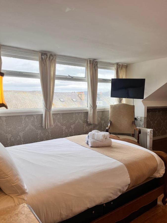 Rose Tor Hotel Llandudno Ngoại thất bức ảnh