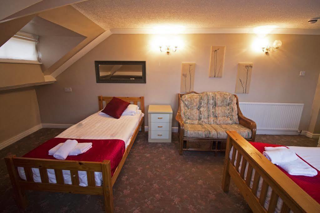 Rose Tor Hotel Llandudno Ngoại thất bức ảnh